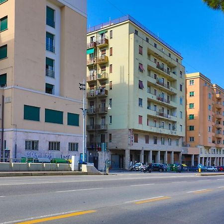 Affittacamere "San Martino Rooms" Genua Buitenkant foto