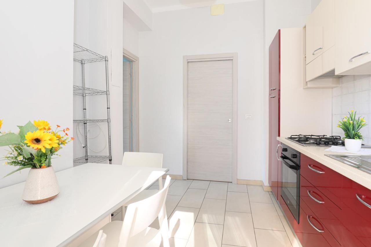 Affittacamere "San Martino Rooms" Genua Buitenkant foto