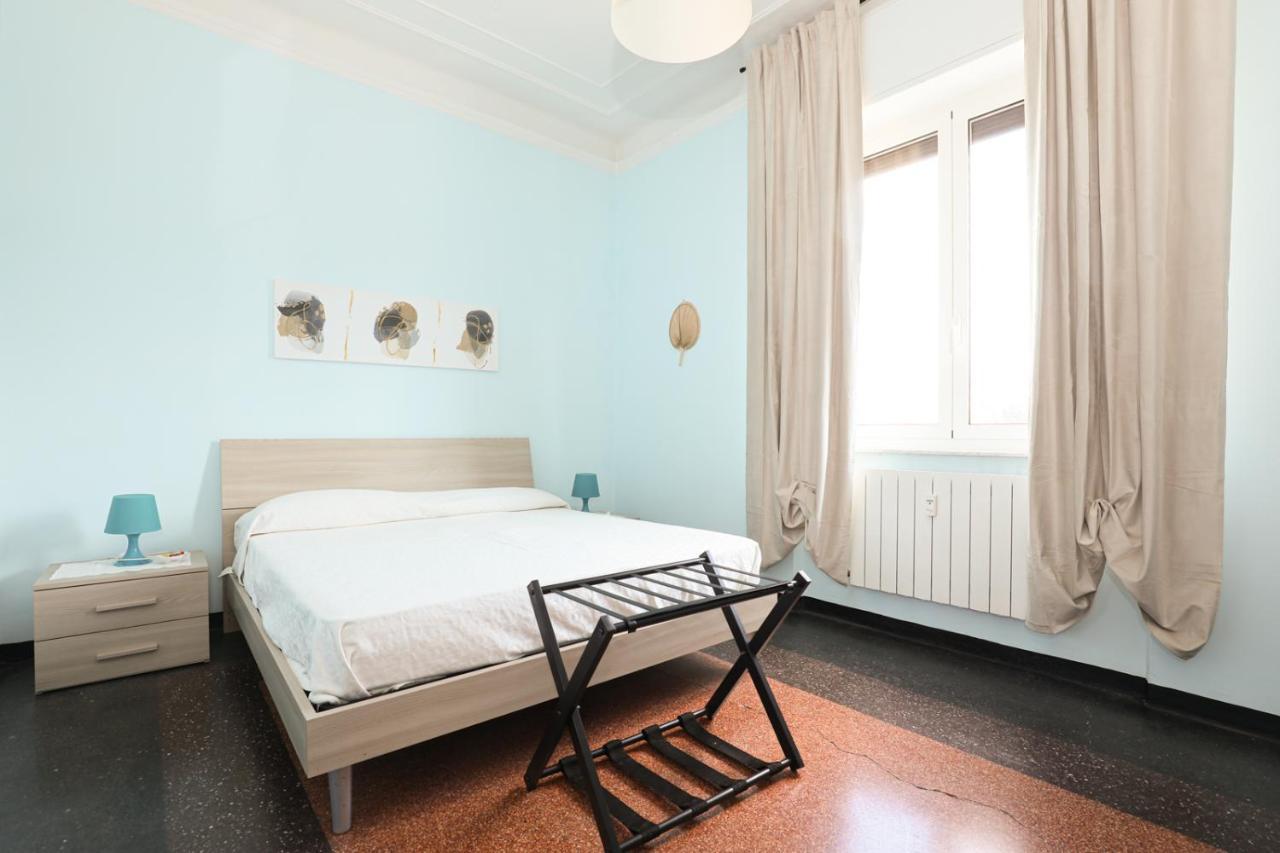Affittacamere "San Martino Rooms" Genua Buitenkant foto