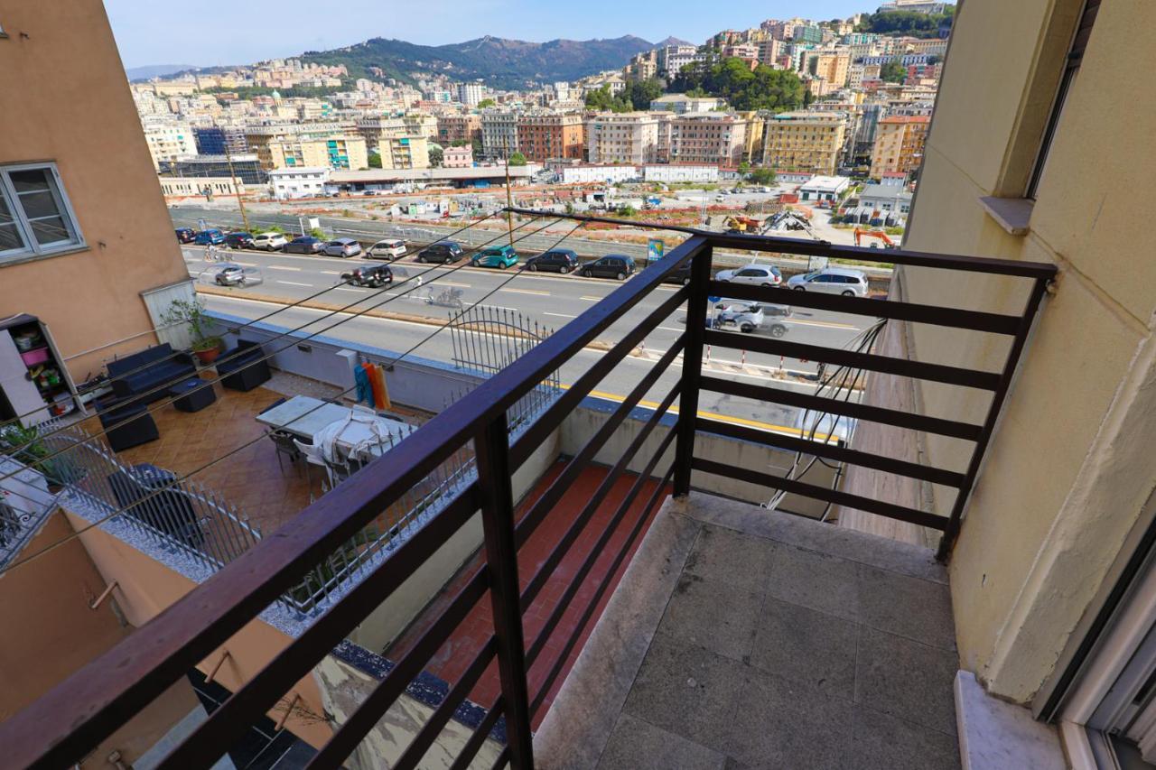 Affittacamere "San Martino Rooms" Genua Buitenkant foto