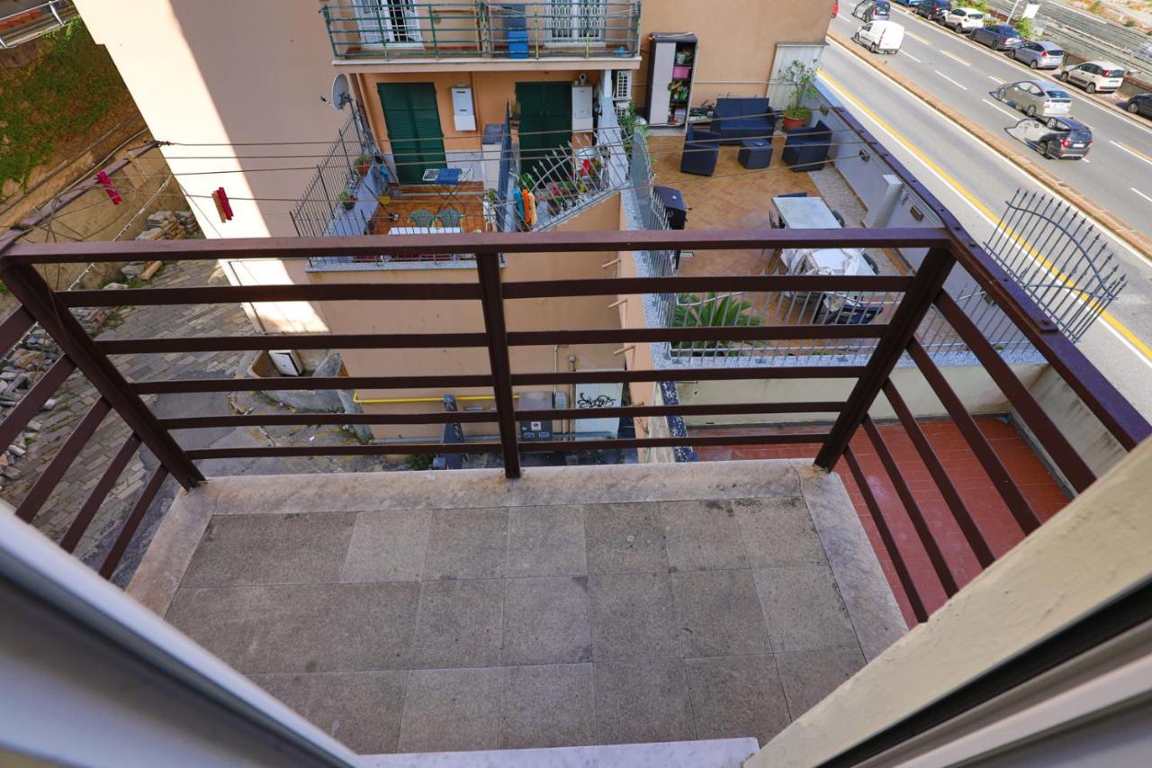 Affittacamere "San Martino Rooms" Genua Buitenkant foto
